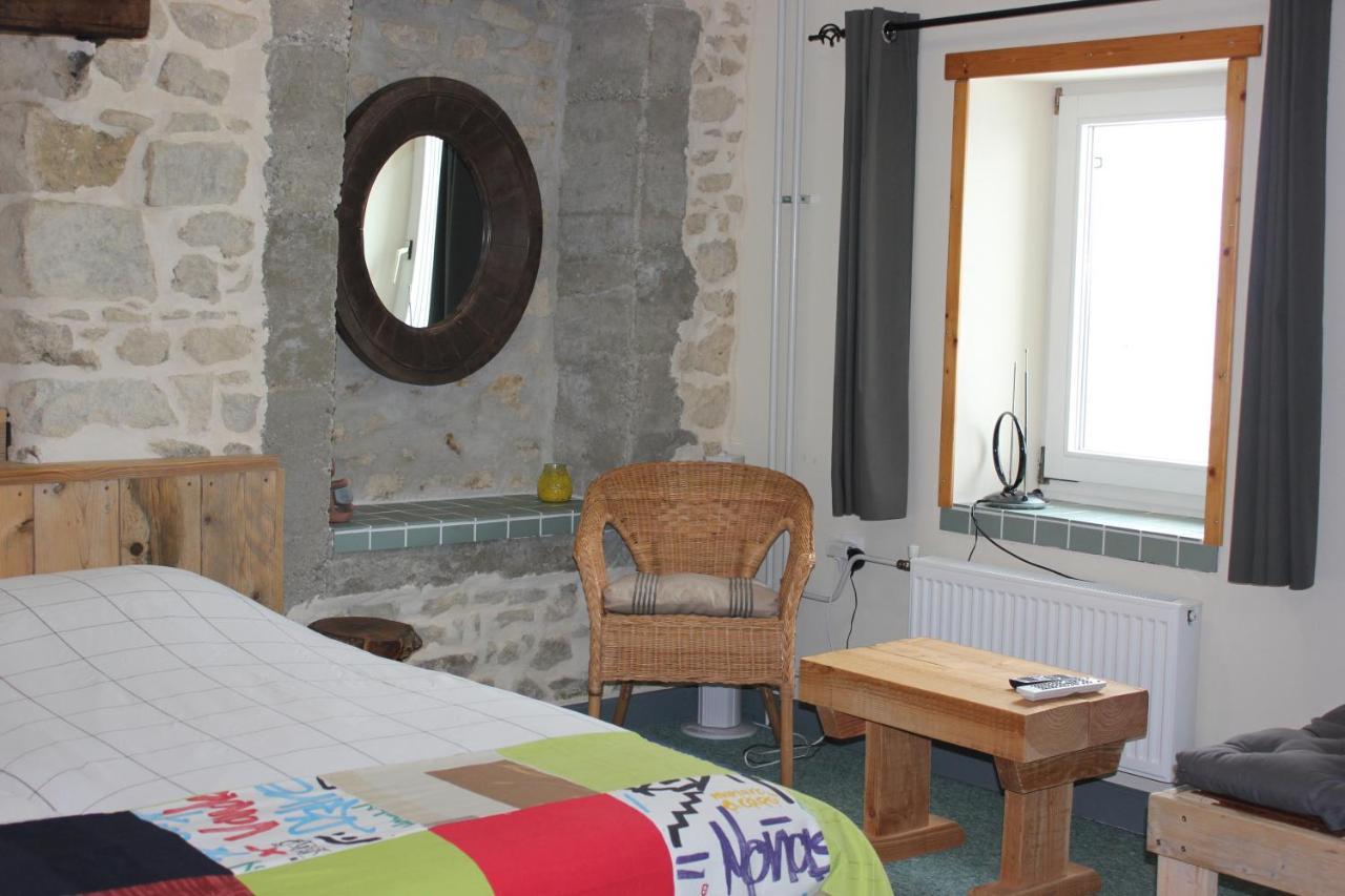 Maison Le Barrage Saint-Gervais-dʼAuvergne 외부 사진
